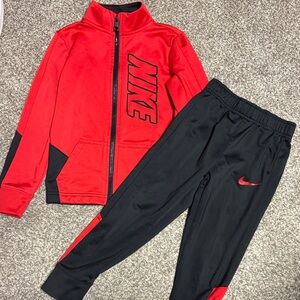 Nike Kids Red and Black Jogger Set Boys Size 5